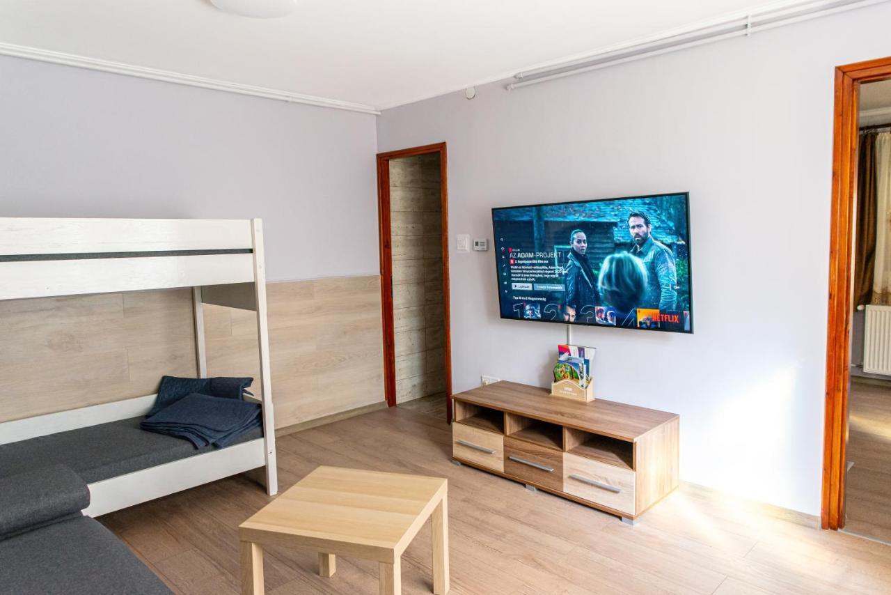 Apartament Bor, Villa, Sosto *