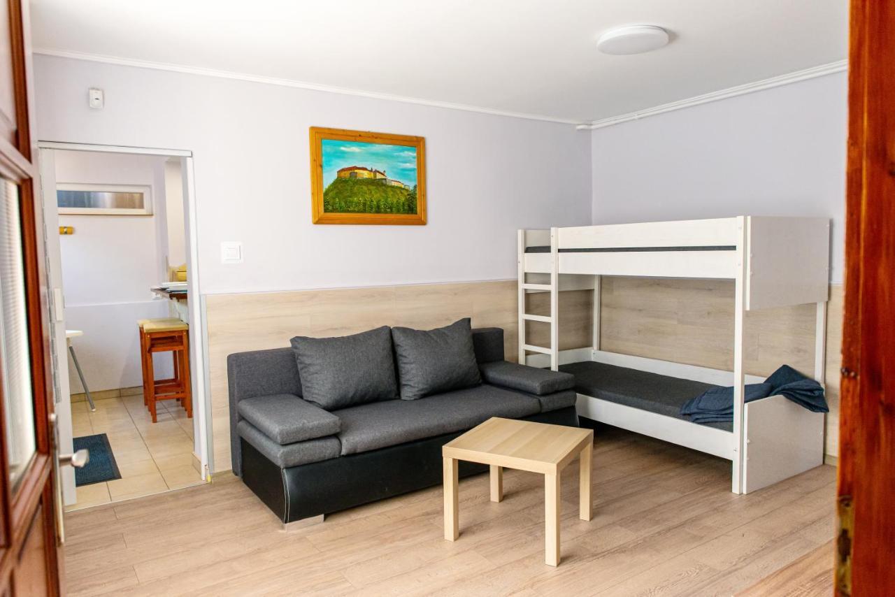 Bor, Villa, Sosto Apartament *